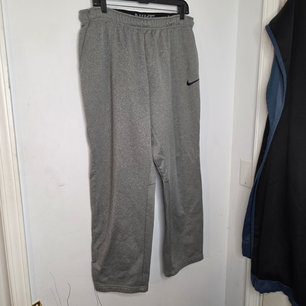 Nike Dri-FIT Mens XL Gray Training Pants Athletic Sweatpants Straight Leg Logo